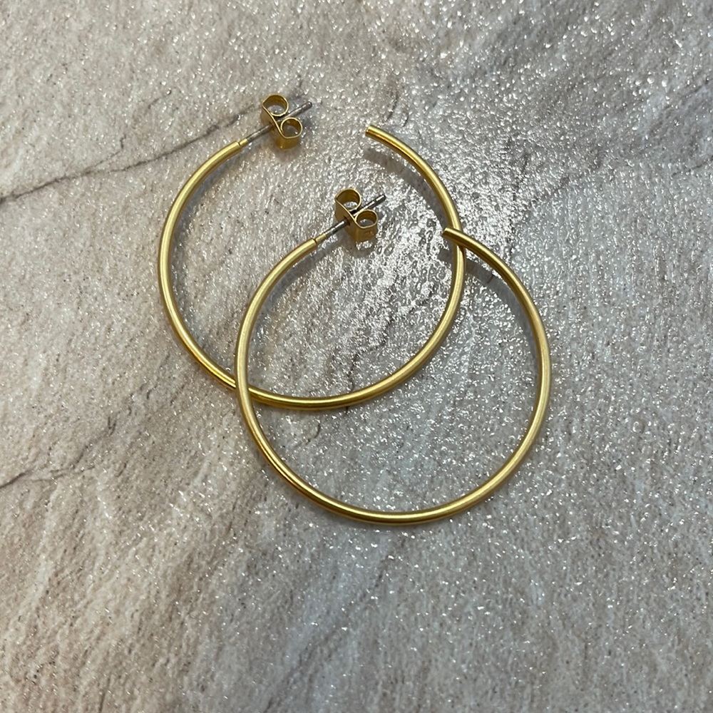 Madewell Medium Hoop Earrings